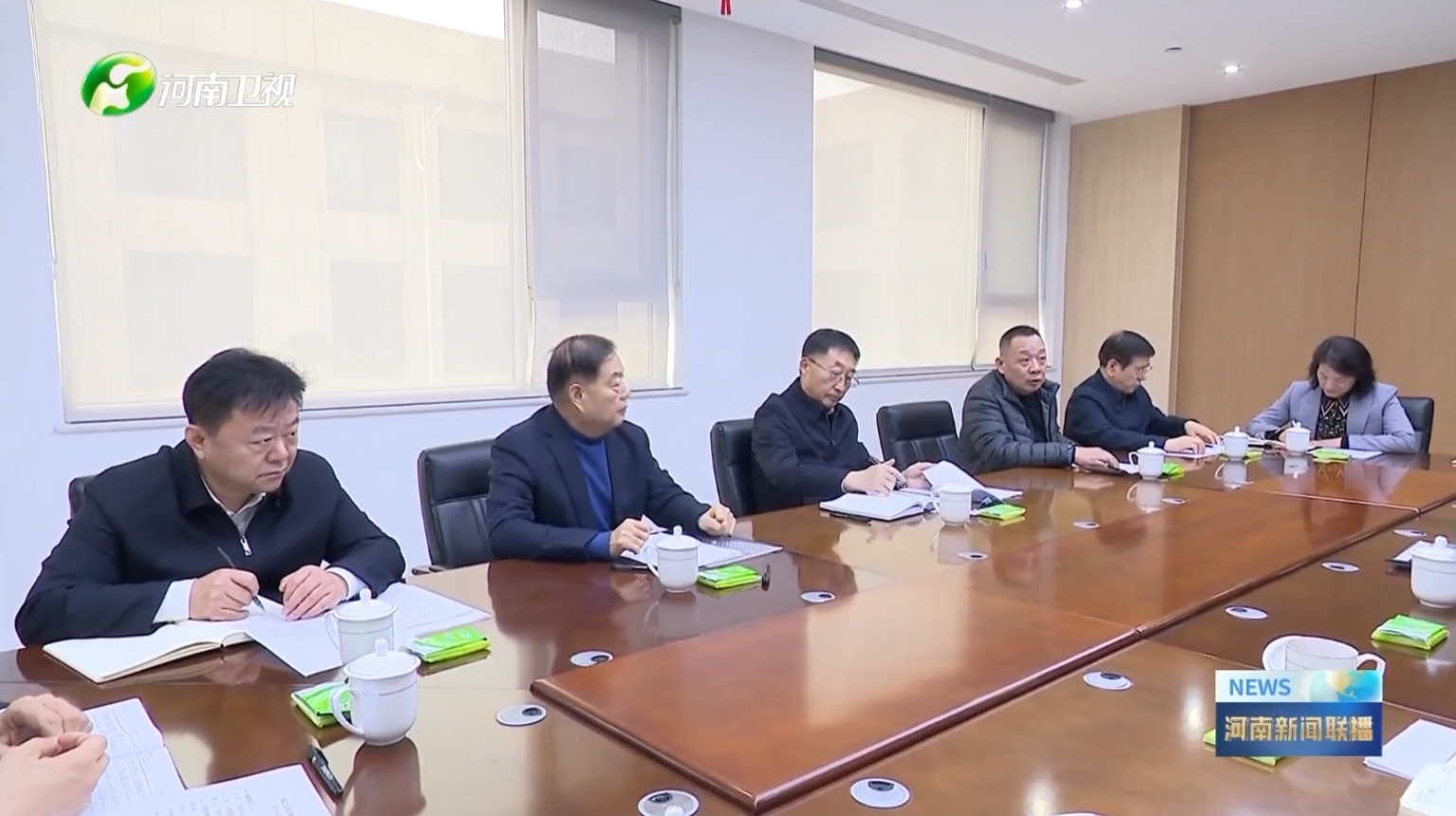 河南卫视新闻联播报道开云·(Kaiyun) 官方网站集团党委书记、创始人楚金甫参加省委书记刘宁在许昌召开的民营企业座谈会